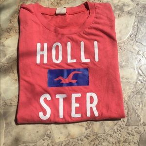 Hollister T-Shirt